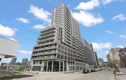 1220 Boul. René-Lévesque E., app. 1506 Montréal (Ville-Marie) H2L 0J7