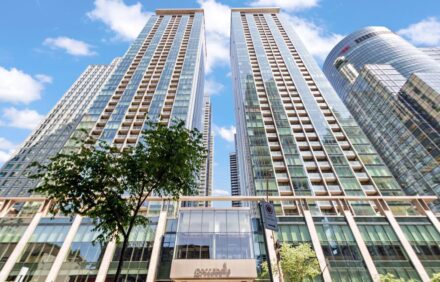 1300 Boul. René-Lévesque O., app. 1603 Montréal (Ville-Marie) H3G 0B7